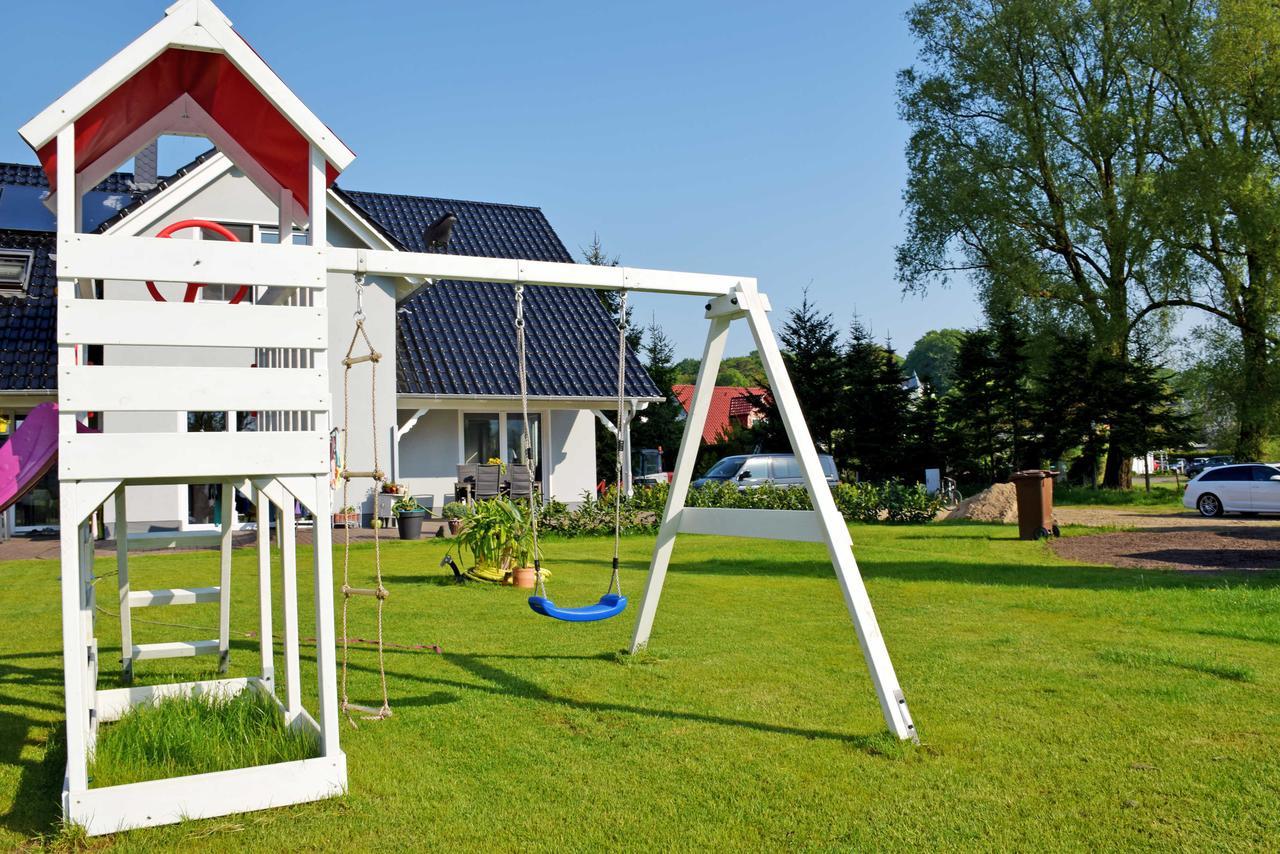 Ferienwohnung Sellin Am Seepark Exterior foto