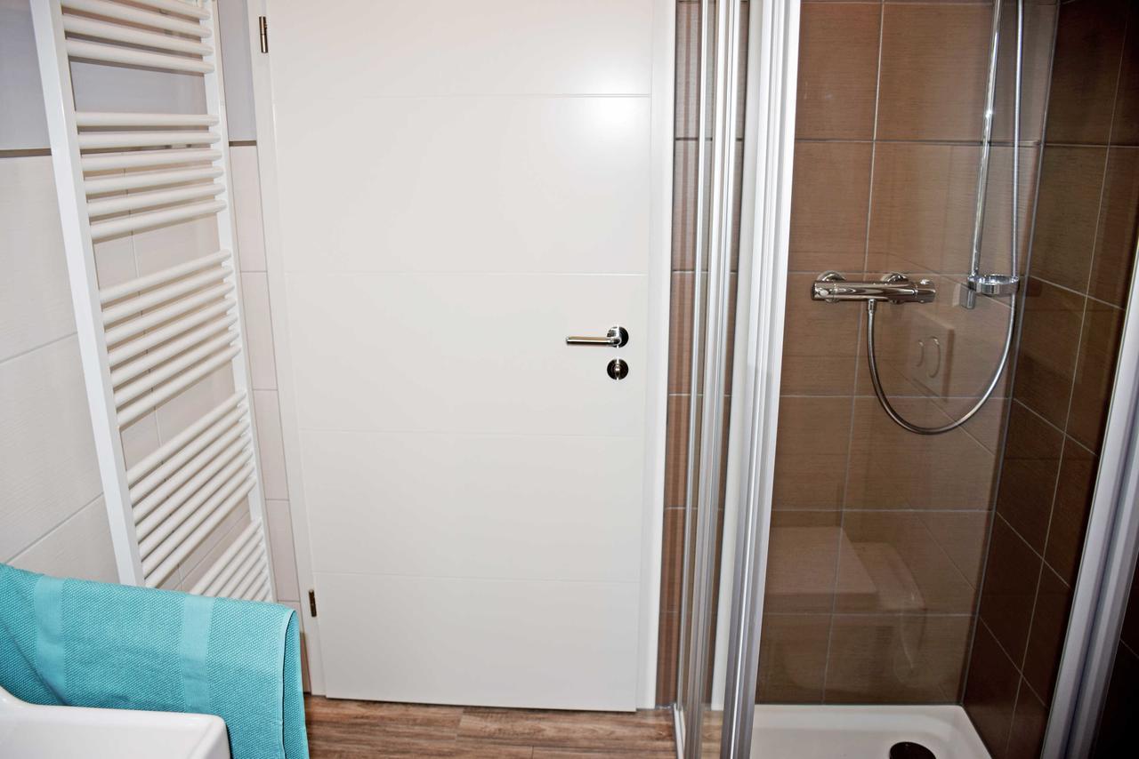 Ferienwohnung Sellin Am Seepark Exterior foto